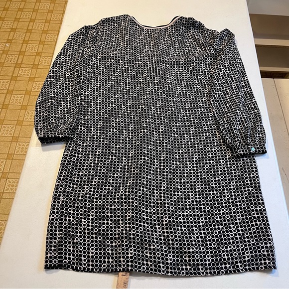 Max Studio XL Black White Geometric Shift Dress Long Sleeve VNeck Lined Mod-mini - Picture 13 of 13